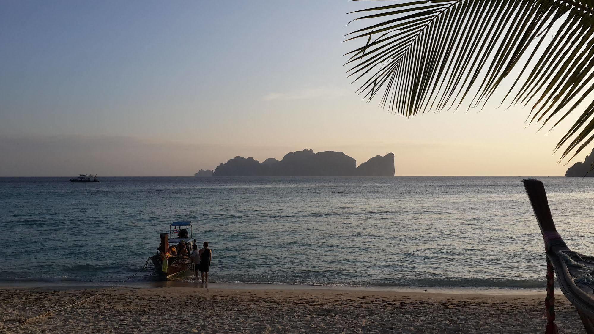 Pp Blue Sky Resort-Sha Plus Islas Phi Phi Exterior foto